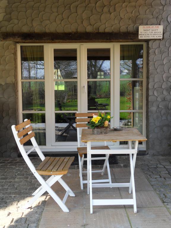B&B 'Het Logiement Sint-Maria-Lierde Exterior foto