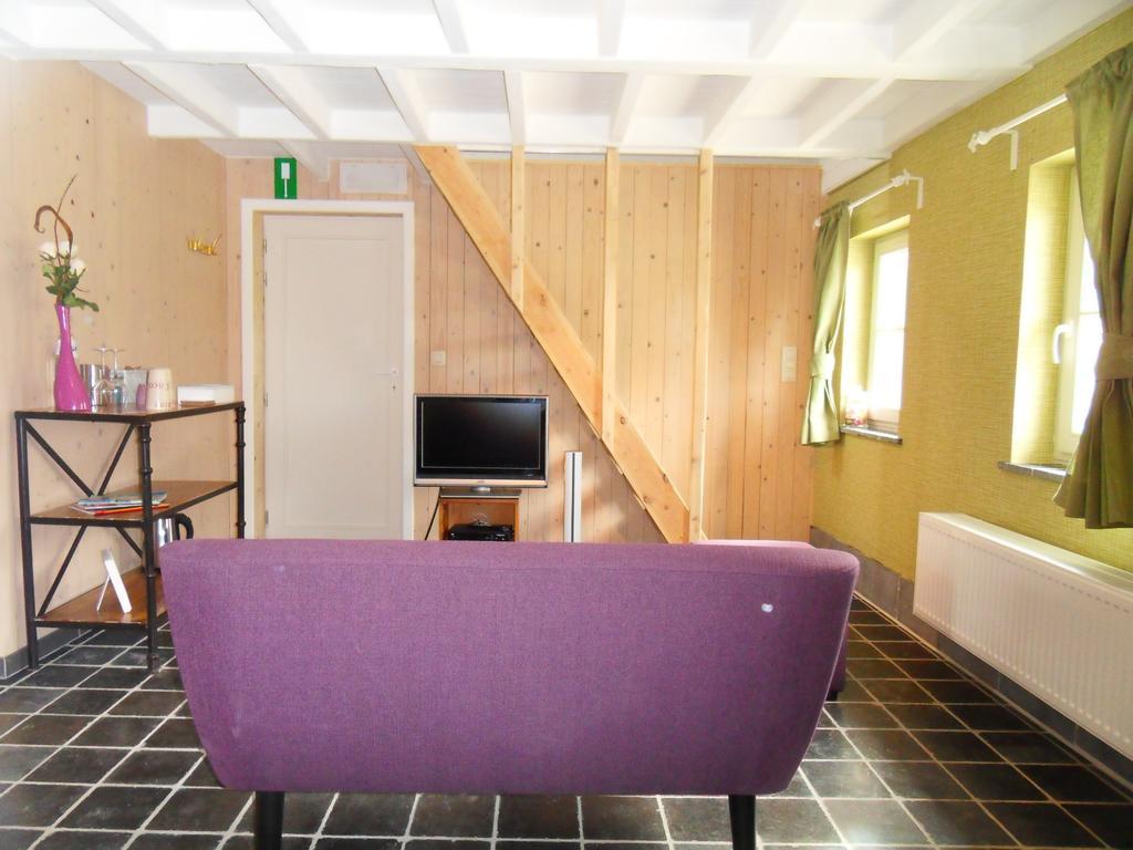 B&B 'Het Logiement Sint-Maria-Lierde Habitación foto