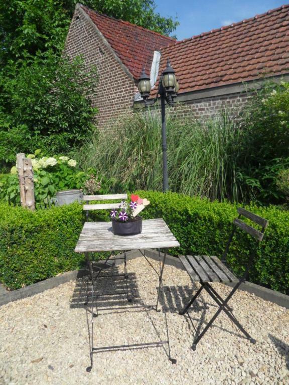 B&B 'Het Logiement Sint-Maria-Lierde Exterior foto